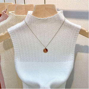 Camiseta sin mangas de punto acanalado retro, top de verano sin mangas con cuello alto y corte ajustado para uso casual, streetwear y diario - Product Image 2