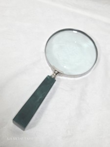 Loupe de poche avec poignée en résine marbrée vert émeraude, loupe de bureau décorative vintage pour le bureau et la lecture - Product Image 2