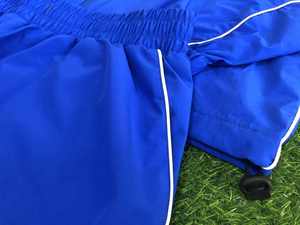 Chaqueta y Pantalones Deportivos Personalizados de Alta Calidad para Hombre, Cortavientos de Nailon con Logotipo Personalizado Impreso en Serigrafía, Diseño OEM, Forro de Malla - Product Image 4