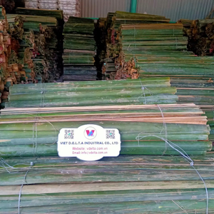 เสาไม้ไผ่ธรรมชาติคุณภาพพรีเมียม – แข็งแรงและเป็นมิตรกับสิ่งแวดล้อม - Product Image 1