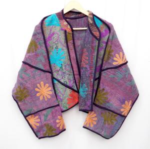 Veste traditionnelle indienne vintage Kantha avec broderie florale et rayures imprimées, veste en coton respirant pour femmes, automne - Product Image 2