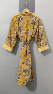 Manteau long réversible en velours jaune à motifs floraux, épais et écologique, pour femme, style portefeuille, manches classiques, idéal hiver/printemps - Product Image 2