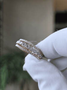 Bague Feuille Ouverte en Diamant de Laboratoire Rond Certifié IGI 0,60 Carat Or 14 carats Halo Milgrain Bijou de Luxe pour Femme - Product Image 2
