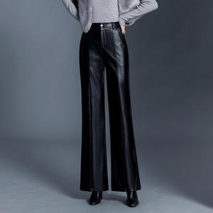 PIHA SPORTS Jeans de Invierno para Mujer, Negros, con Aspecto de Cuero, Cintura Media, Corte Regular, Levanta Glúteos, de Secado Rápido y Resistentes al Viento - Product Image 2