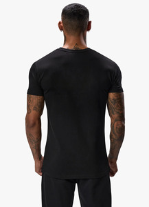 เสื้อยืดผู้ชายทรงสลิมฟิตทันสมัย ผ้าฝ้าย 95% ผสมอีลาสเทน 5% แห้งเร็ว มีไซส์ใหญ่ คุณภาพสูง ขายส่ง เสื้อยืดเปล่าสีพื้น - Product Image 5