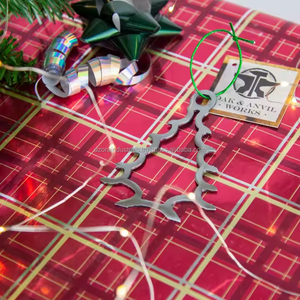 Adornos colgantes con forma de árbol de Navidad de metal al por mayor adornos navideños de plástico para decoración navideña - Product Image 4