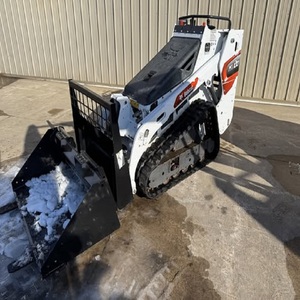 Minicargadora Bobcat MT100, Equipo de Construcción Compacto, Cargadora Multiusos de Alta Eficiencia para Trabajos Pequeños - Product Image 4