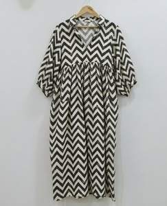 Vestido Midi Transpirable Ecológico Teñido a Mano 100% Algodón para Mujer |   Estampado floral, cuello en V, mangas abullonadas, silueta en A, natural - Product Image 6