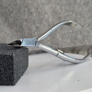 ชุดตะไบเล็บเหล็กคมทนทาน ใบมีดตรง สำหรับดูแลเล็บเท้า รับผลิตแบบ OEM ODM พร้อมโลโก้และบรรจุภัณฑ์ตามสั่ง มีจำหน่ายขายส่งจำนวนมาก สำหรับผู้ส่งออก - Product Image 1