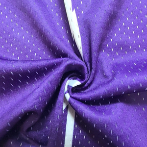 Maillot de basket-ball Urban Elite |   Ventilation découpée au laser 3D |   Tissu en maille rétro |   Maillot de basket premium avec détails côtelés - Product Image 6