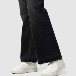 Women's Black <b>Vintage</b> Hip Hop <b>Flared</b> <b>Jeans</b> Mid Waist Ripped for Hem Loose Fit Streetwear Denim Custom OEM ODM Wholesale - Product Image 3