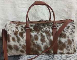 Sac de voyage unisexe en cuir de vachette à poils, style western, LHDB-0155 - Product Image 1