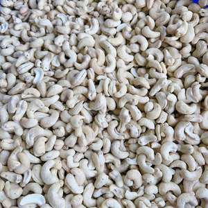 ถั่วเม็ดมะม่วงหิมพานต์ santigo noix de cajou จำนวนมากส่งออกไปยังตะวันออกกลาง - Product Image 1