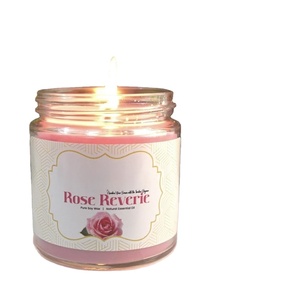 Velas Aromáticas Clásicas Personalizables de Cera de Soja, Hechas a Mano con Botella de Vidrio Verde Claro y Corcho de Madera para Revender - Product Image 6