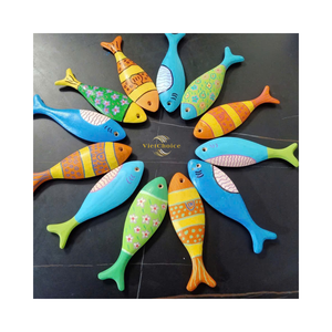 Décoration murale artisanale en bois VietChoice, poissons multicolores, magnifiques créatures marines bohèmes, décoration pour la maison - Product Image 1