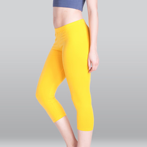 Leggings Capri Femme Taille Mi-Haute Nouveau Design pour Gym, Fitness et Course, Écologiques, Respirants, Séchage Rapide, en Polaire, Service OEM - Product Image 2
