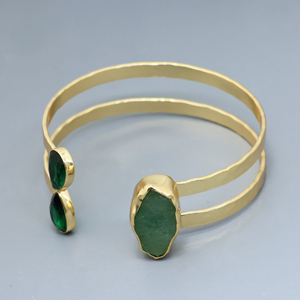 Brazalete Hecho a Mano con Jade Verde y Cuarzo Esmeralda Chapado en Oro de 18K, Joyería de Piedras Preciosas Naturales, Regalo para Ella - Product Image 2