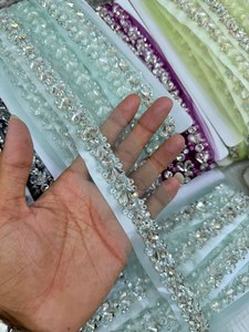 Ribete de encaje de malla con pedrería de cristal brillante de primera calidad para vestidos de novia de alta costura, ropa étnica de lujo, hecho a mano con PU - Product Image 3
