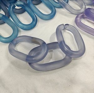 Crystal <b>Clear</b> & Color <b>Resin</b> Chain for Wall Decoration Trending Chain Links Beautiful Colorful Removable Chains for New Year - Product Image 3