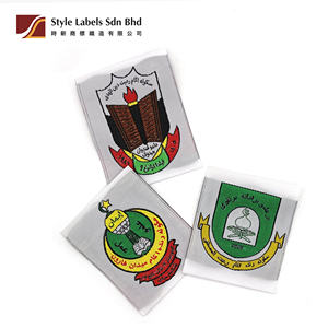 Etiqueta de Tafetán Brillante de Poliéster con Diseño Pixelado, Superficie con Sonido Rizado, Lavable, para Ropa, Bordado Personalizado - Product Image 1