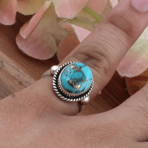 Vente en gros de turquoise cuivre bleu naturel sertie dans un cadre en argent sterling 925, bijoux vintage bohème, bijoux de déclaration pour femmes, pierre précieuse pour le doigt - Product Image 5