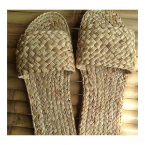 Vietnam Water Hyacinth <b>Slippers</b> Handmade Eco Friendly Natural Woven Indoor Guest Footwear OEM ODM Wholesale - Product Image 1