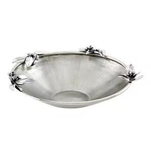 Ramadan Dining Metal Dates Bowl with Lid Luxury Dry Fruit Presentation Bowl for Banquet and Party Use - Product Image 1