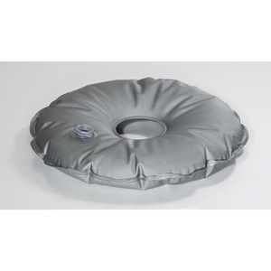 ถุงน้ำ PVC สำหรับฐานเสาธงแบบไขว้ เพิ่มความมั่นคง สามารถเติมน้ำได้ พับเก็บได้ เหมาะสำหรับงานนิทรรศการในสภาพลมแรง - Product Image 1