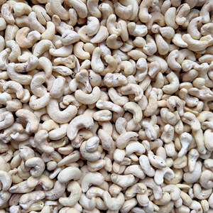 Offre Spéciale : Noix de Cajou du Vietnam à Prix Compétitif – Qualité Supérieure WW180, WW320, Grains Entiers, Taille de Coupe Personnalisée - Product Image 1