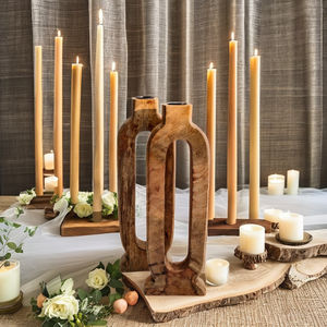 Support à bougie en bois sculpté à la main, style abstrait luxueux, vintage - Product Image 1