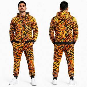 Conjuntos Deportivos Sublimados para Hombre con Estampado de Rayas Amarillas Tipo Tigre, Conjuntos Deportivos Sublimados con Capucha para Correr, Venta al Por Mayor - Product Image 1