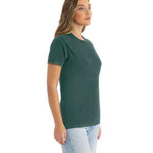 Camiseta Básica Premium de Algodón 100% de la Marca Next Level NL3600, Corte Regular, Camisetas Clásicas de Manga Corta - Product Image 6