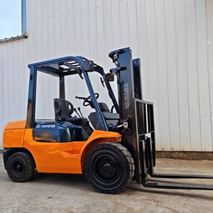 מלגזה דיזל משומשת של טויוטה <span class=keywords><strong>3</strong></span> טון דגם FD30, גובה הרמה 4 מטר, <span class=keywords><strong>5</strong></span> טון, 4 טון, <span class=keywords><strong>3</strong></span> טון, עם מנוע יפני - Product Image 2