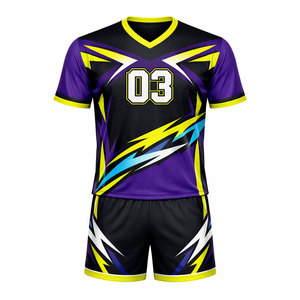 Fabricant d'uniformes de football fabriqués au Pakistan, uniformes de football de qualité supérieure, dernier design. - Product Image 1