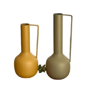 Vintage Design Metal Flower Vase Bottle Shape Home and Hotels Decorative Table Vase for Christmas Flowers Decoration <b>Pots</b> - Product Image 1