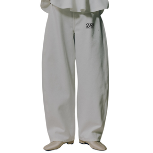 Jeans de Cintura Alta para Mujer, Pantalones Casuales de Mezclilla Premium, Elegantes y Cómodos para Uso Diario, Ropa Personalizada al por Mayor - Product Image 1