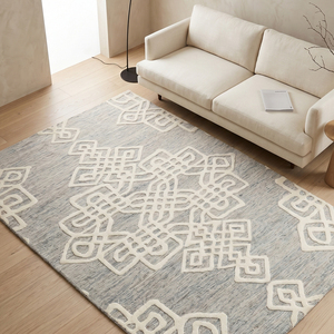 Tapis texturé personnalisé en laine bleu ivoire, à bords asymétriques, motif branches botaniques, écologique et antidérapant, tufté à la main, à poils épais - Product Image 3