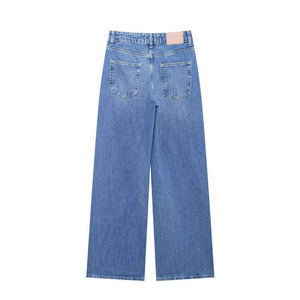Jean baggy personnalisé pour femme grande taille, en denim de coton délavé clair, avec boutons décoratifs, style streetwear automne, coupe ample, taille avec logo - Product Image 2