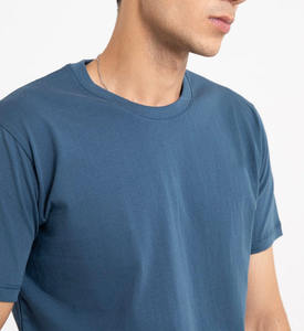 Camiseta lisa para hombre, de manga larga, cuello redondo, diseño elegante y moderno, precio bajo, hecha a medida. - Product Image 5