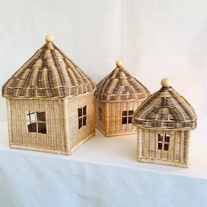 Casa de juegos de mimbre de la mejor calidad, mini casitas de campo tejidas a mano, juguete para bebés y niños pequeños - Product Image 1