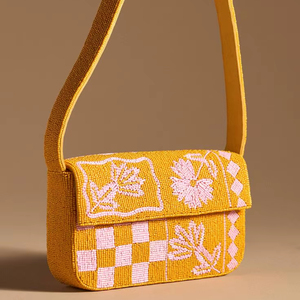 กระเป๋าถือประดับลูกปัดหลากสี MS Handicraft รุ่น Ms-wc-001  งานแฮนด์เมดจากอินเดีย  สามารถปรับแต่งได้ - Product Image 1
