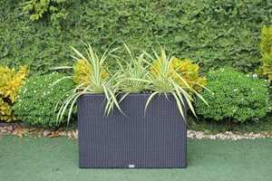 Jardinière haute d'extérieur en PE avec 3 pots intérieurs, design nordique minimaliste sculpté à la main, pour patio et sol - Product Image 3