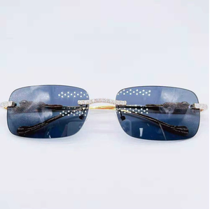 Lunettes de soleil tendance avec monture carrée inspirées de la moissanite, protection UV400, verres anti-reflets, lunettes de mode pour la conduite et les voyages - Product Image 1