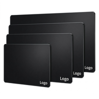 Tapis de souris de jeu en verre trempé noir personnalisé avec logo blanc, taille personnalisée, stock disponible pour le travail de bureau et la création sur mesure