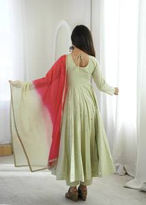 Conjunto de Vestido Anarkali con Pantalón y Dupatta para Mujer, Diseño Elegante, Seda Romana, Corte Amplio, Largo hasta el Tobillo, Sin Arrugas, para Fiestas y Eventos - Product Image 2