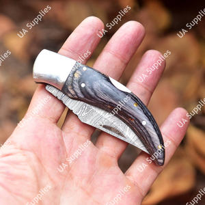 Cuchillo de bolsillo plegable hecho a mano con hoja de acero de Damasco OBM, mango de madera Pakka, bloqueo trasero y funda de cuero para uso industrial y utilitario. - Product Image 5