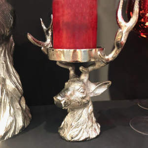 Candelabro de Metal para Mesa con Forma de Reno, Candelabro Moderno Plateado de Primera Calidad para Ofrendas y Decoración de Dormitorios - Product Image 4