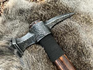 Bochen 2026 Hacha de Batalla Industrial Multifuncional Portátil Forjada con Cabeza de Hacha y Mango de Madera de Palisandro para Acampar, Cortar Leña y Encender Fuego - Product Image 6