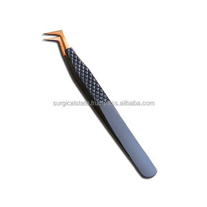 Pince à cils de précision avec pointe ultra-fibre pour obtenir des cils méga-volume - Product Image 2