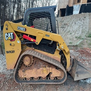 รถตักล้อยางขนาดเล็ก CAT 239D3 คุณภาพพรีเมียม รุ่นปี 2022 น้ำหนักบรรทุก 40 ตัน ปั๊มไฮดรอลิก กำลัง 92 กิโลวัตต์ - Product Image 5